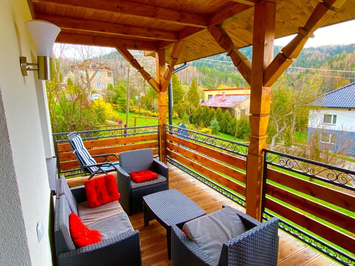 Domek Caloroczny "U Haliny" Mutne Dış mekan fotoğraf
