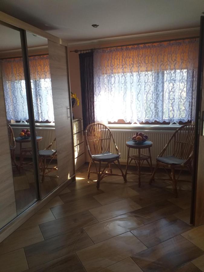 Domek Caloroczny "U Haliny" Mutne Dış mekan fotoğraf